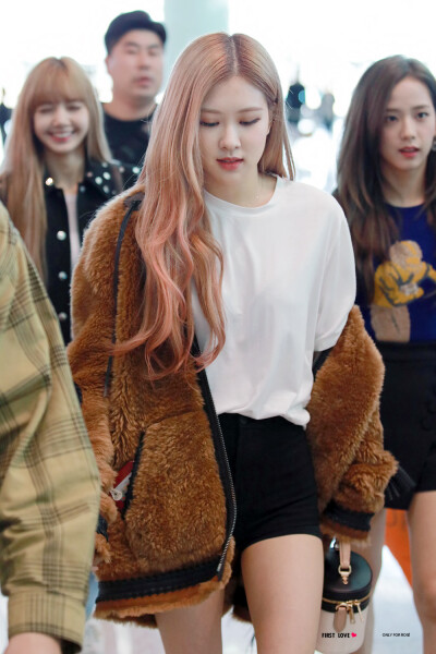 ROSÉ