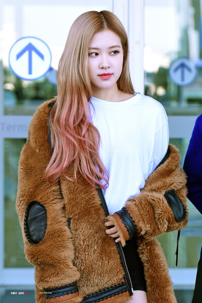 ROSÉ