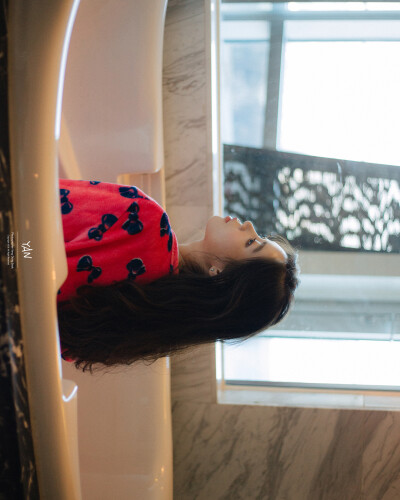 摄影师ins：yan_pic 画面下的少女