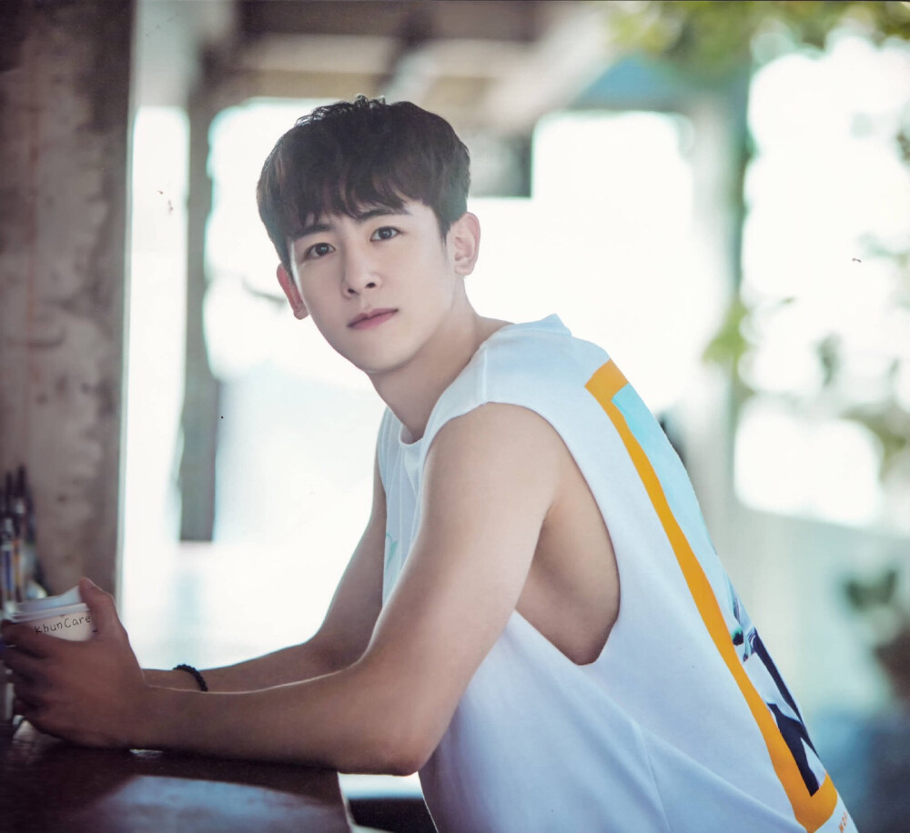 nichkhun 尼坤