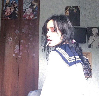 欧美头像女/ins红人/大部分来自ins自截/！！！
BY：LeeSiuTung