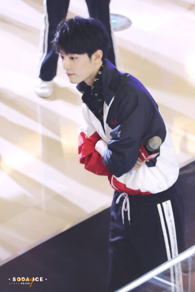 肖战 图源见水印