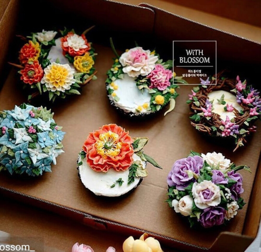 自然系豆沙裱花 来源于网络