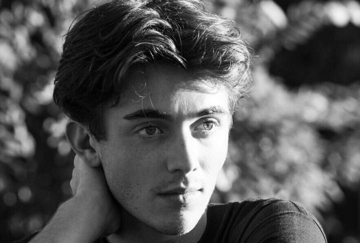 
GREYSON CHANCE
格雷森.蔡斯
灰森
ʚتɞ