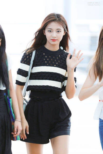 周子瑜 쯔위 Tzuyu
TWICE成员