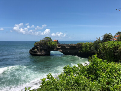 去了巴厘岛海神庙