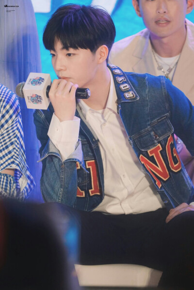 180920 hi室友发布会