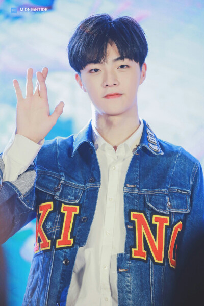 180920 hi室友发布会