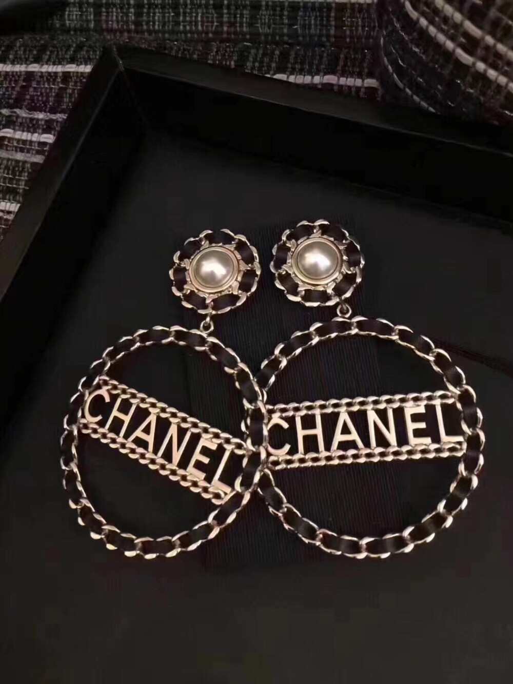 chanel耳环也有货 知道你们要问耳环 有货