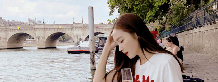 郑秀妍Jessica Jung。