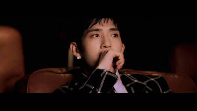 您可千万别忘了我。
cr微博