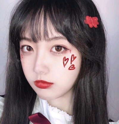 女头+壁纸
（小编QQ：2171503496）
