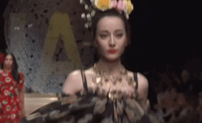 热巴米兰时装周