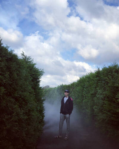 李钟硕
少年李的奇幻之旅