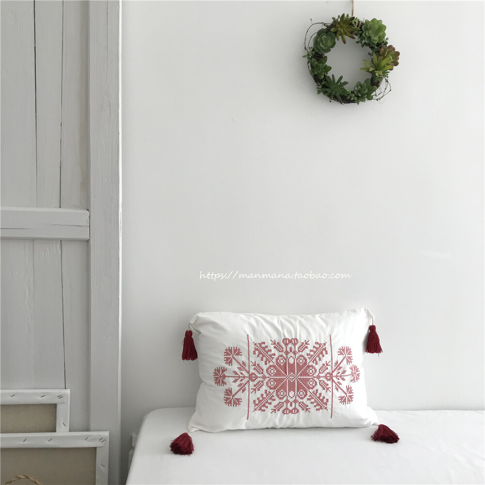 manmana【特价清仓活动款】北欧刺绣圣诞新年结婚纯棉流苏抱枕套