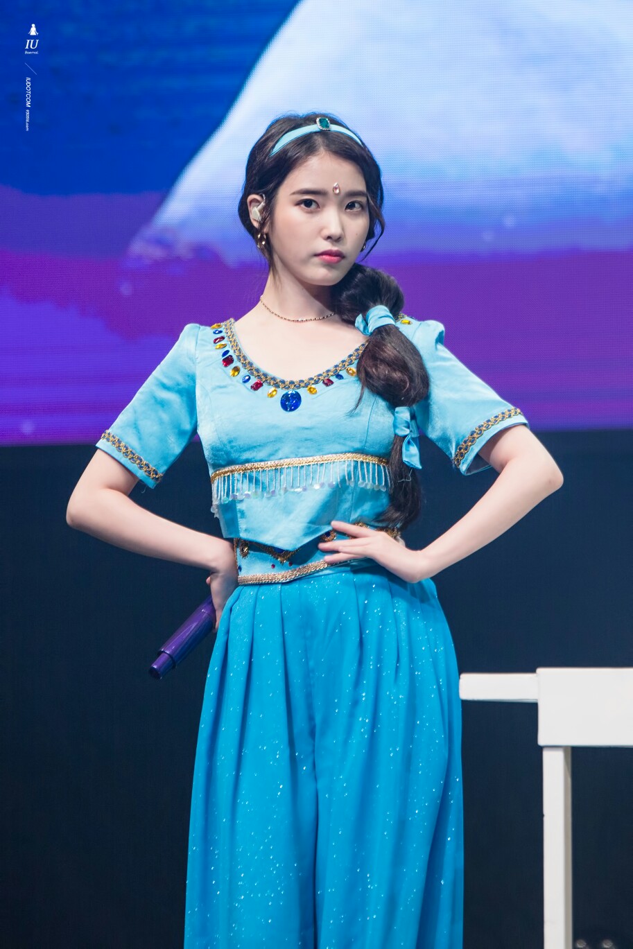 IU