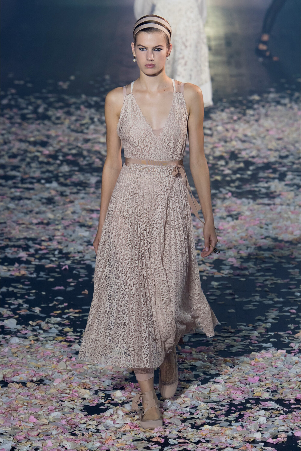 christiandior迪奥2019巴黎时装周春夏高级成衣系列