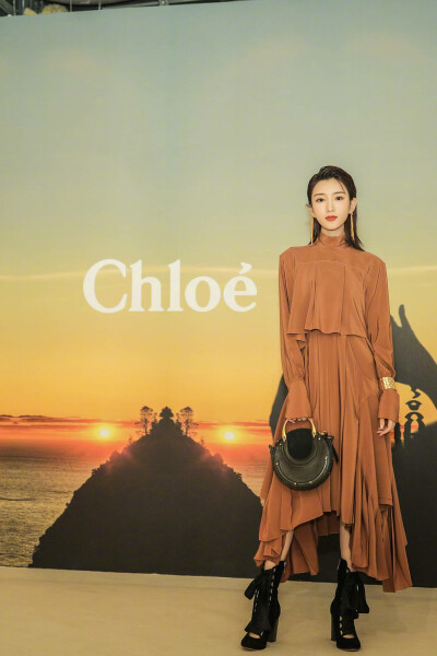 毛晓彤 Chloe2019春夏系列大秀