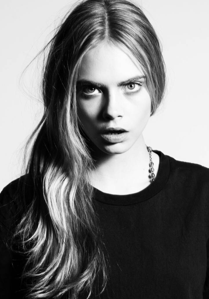 CaraDelevingne 卡拉迪瓦伊