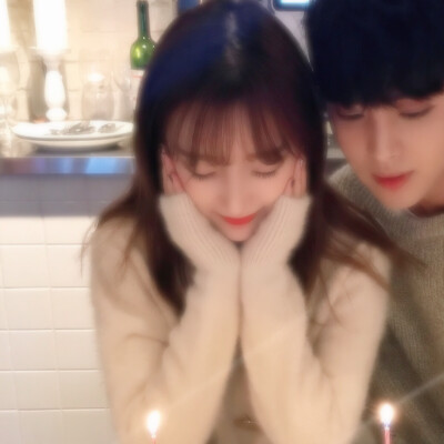 手动@黎恩阿 这个小姐姐 你要的图.
自截自调 二传注明
甜筱.