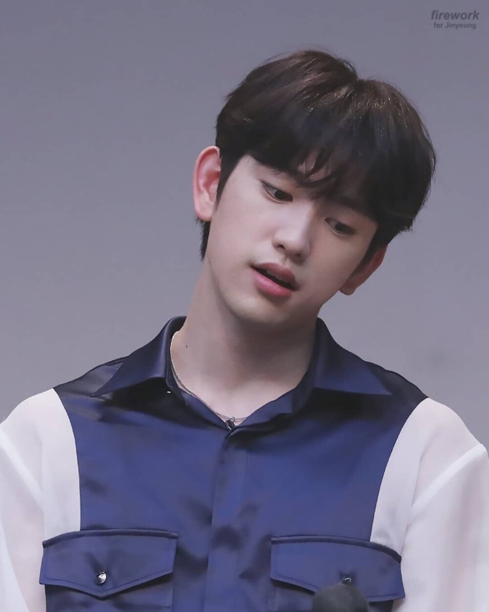 朴珍荣JinYoung