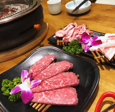 烧肉烧肉！！！
