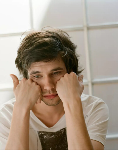 Ben Whishaw