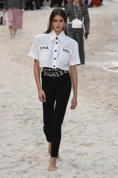 香奈儿CHANEL2019春夏高级成衣系列