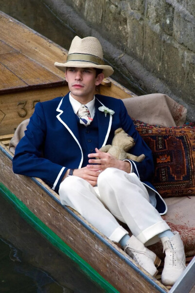 Ben Whishaw