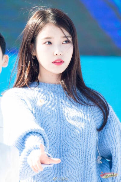 IU