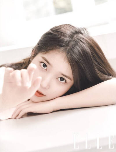 IU cr Lotte-F