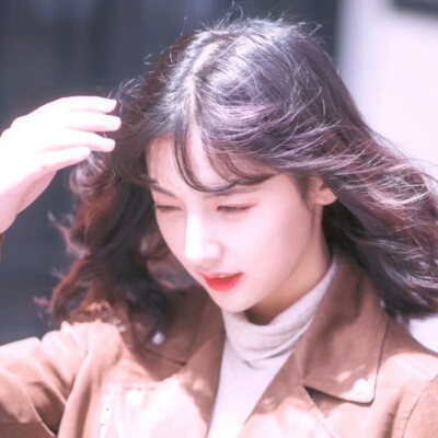 拿图点赞or评论，