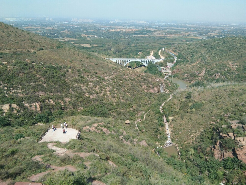 万安山大峡谷