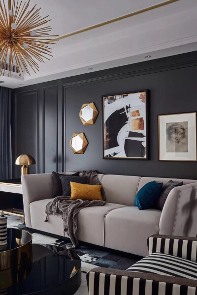 黑白灰＋原木色