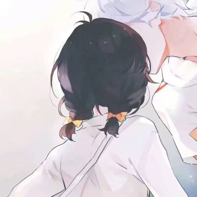 满船清梦压星河