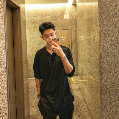 我的男神，好帅，好帅啊。
