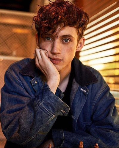 troye