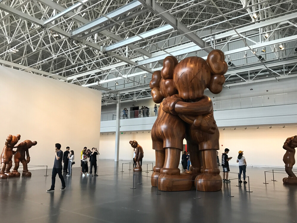 KAWS