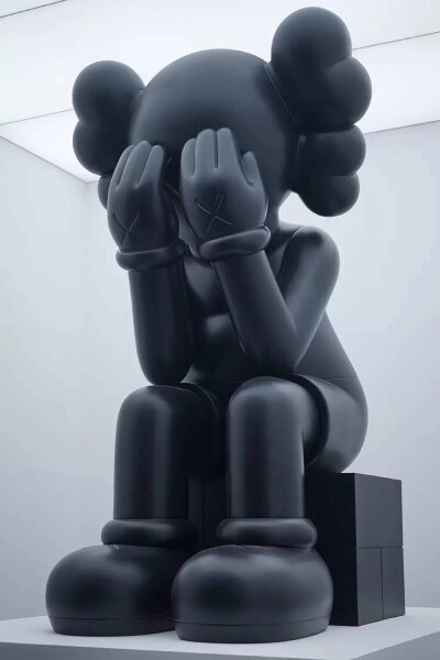 KAWS