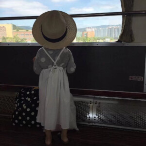 喜欢的人的背影 一眼就能认出来