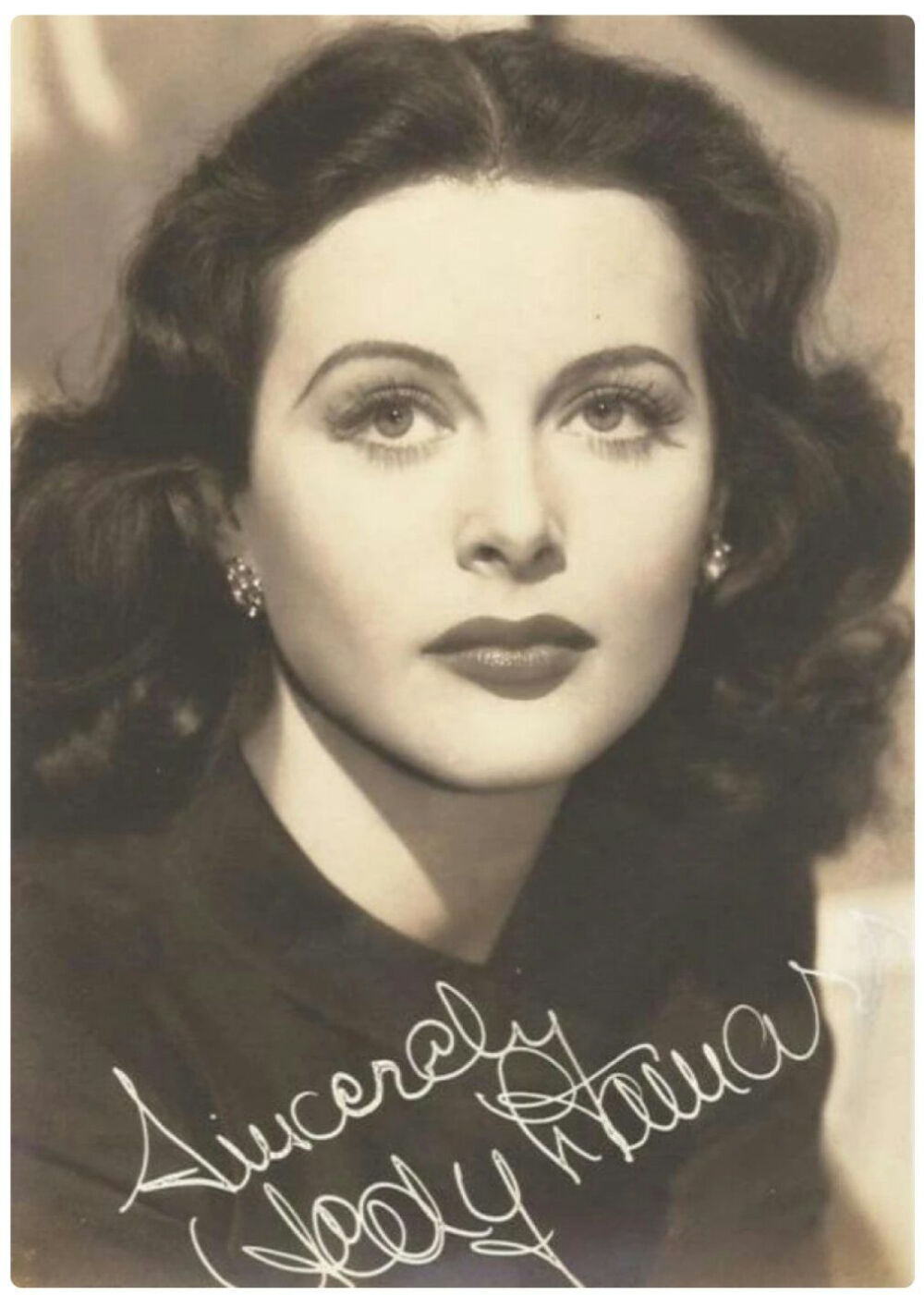 海蒂拉玛
Hedy Lamarr
美国女演员.1914-2000年
