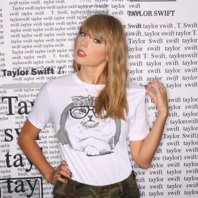 Taylorswift
❥ᴅᴜʀɪɴɢɪʀʟ