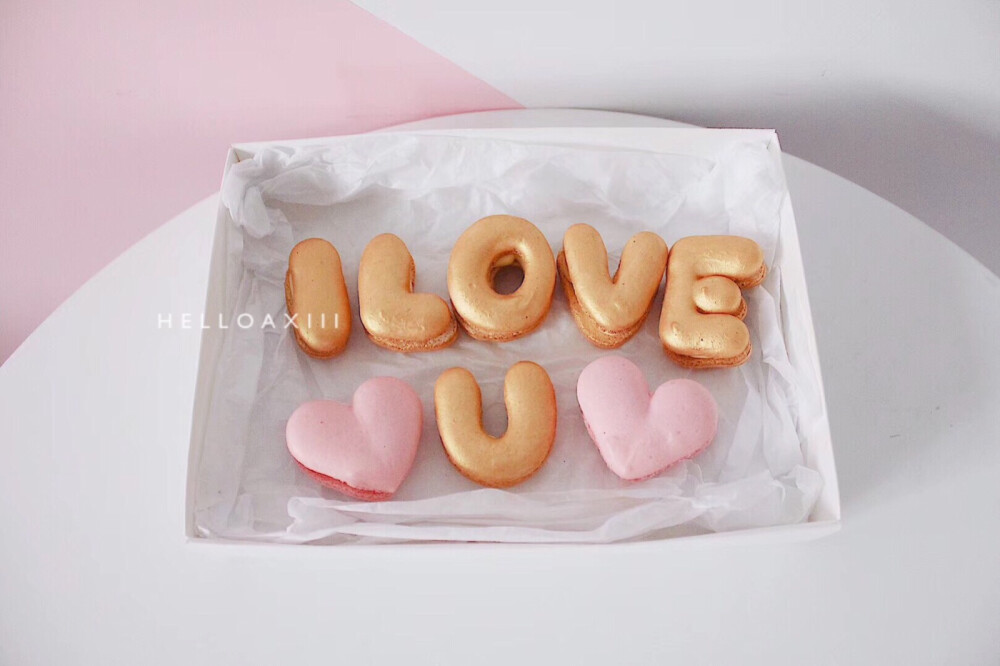 字母造型马卡龙