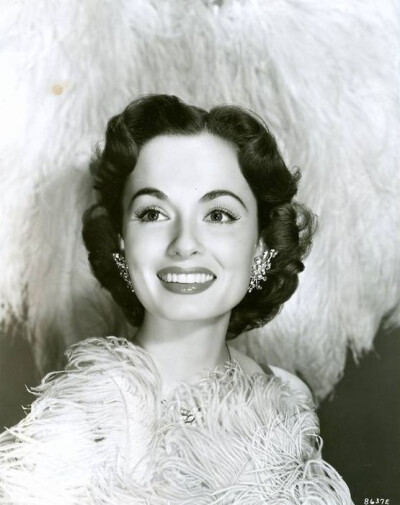 安·布莱斯Ann Blyth