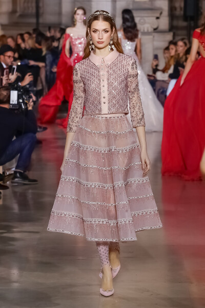 Georges Hobeika 2018 s/s hc