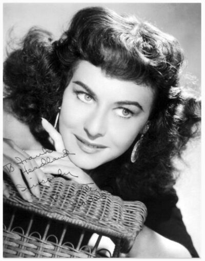 宝莲高黛
Paulette Goddard
美国女演员.1910-1990年