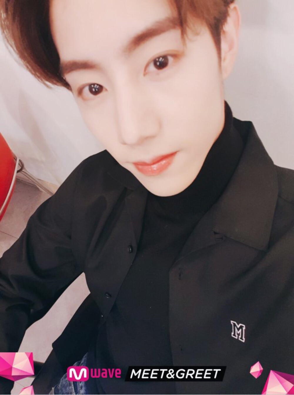 181017 OfficialMwave推特更新