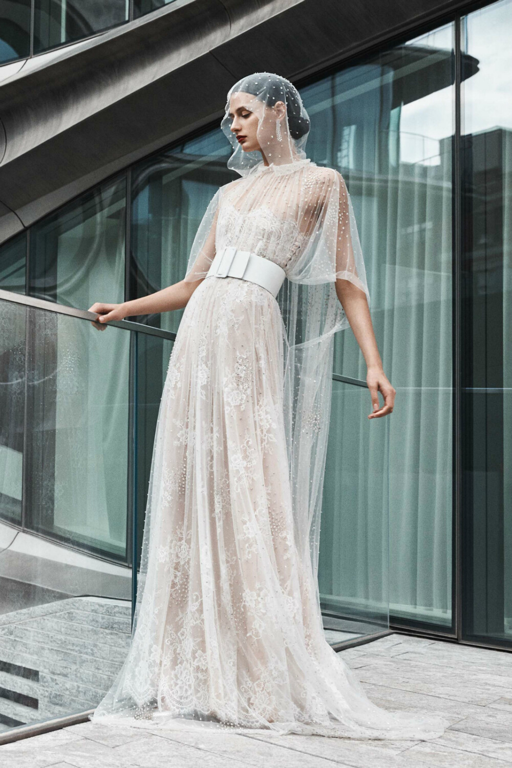 Naeem Khan（纳伊·姆汗）2019秋冬婚纱系列