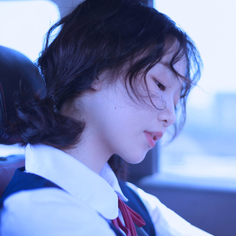 希望你们也包括我自己能做到不跟风不随波逐流更不要为了讨好别人去委曲求全越是被人看不起就越要证明给他们看生气不如争气我的愿望就是气死那些一直躲背后对我指手画脚的人