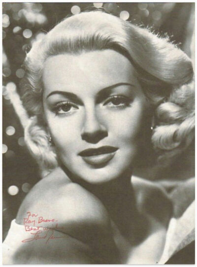 拉娜特纳
Lana Turner
美国女演员.1921-1995年.20世纪99位女演员（红字版签名照）